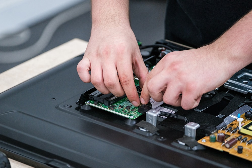 Yazıcılarınızın kesintisiz ve verimli çalışması için uzman teknik ekibimizle hızlı ve profesyonel servis hizmeti sunuyoruz.